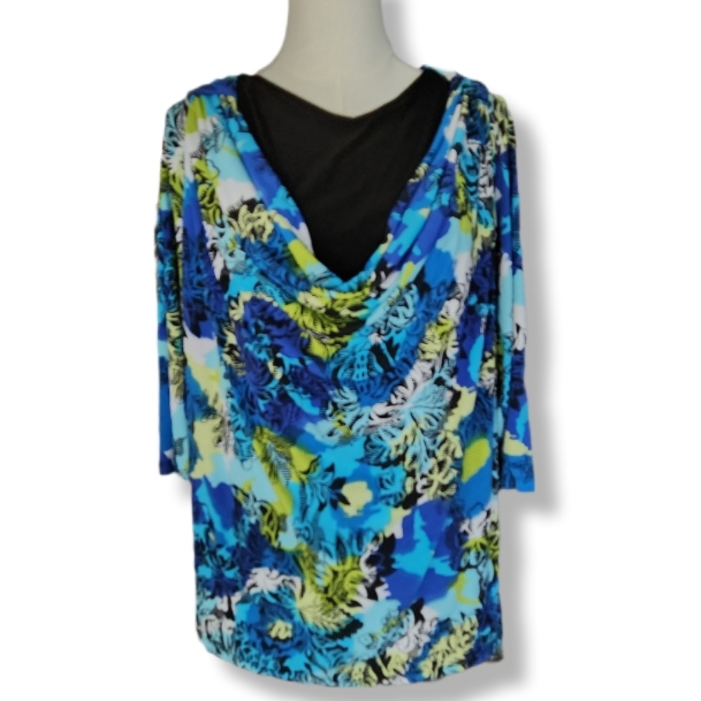 Simply Suzie Floral Blue & Black 3/4 Sleeve Women's Top 1X